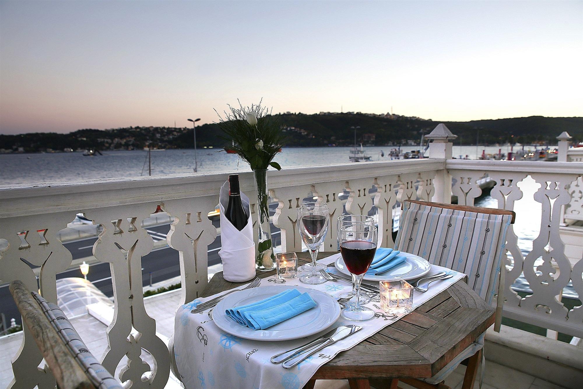 Fuat Pasa Oteli - Special Category Bosphorus Estambul Exterior foto